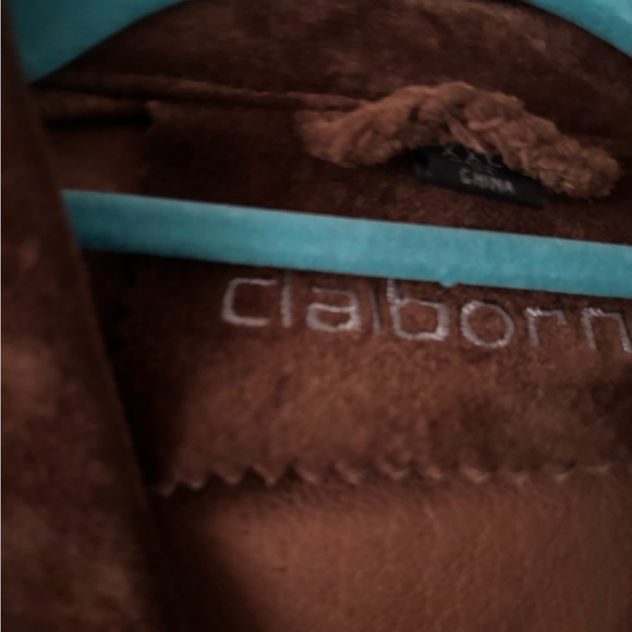 Claiborne Men's Tan Suede Shirt Jacket XXL pit measurement 29 inches - Picture 5 of 6